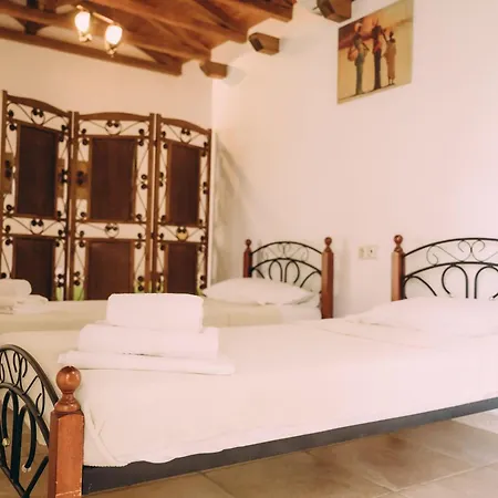 Trikalioti's Lush Estate