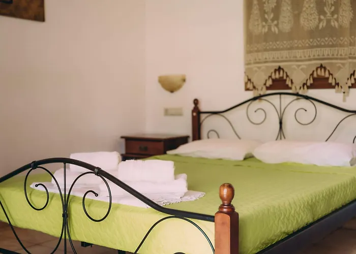 Trikalioti's Lush Estate Palouki