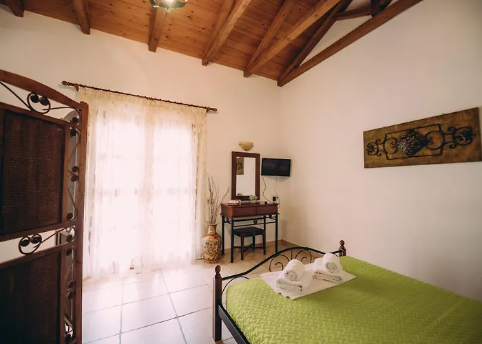 Appartement Trikalioti's Lush Estate