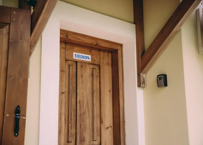 Trikalioti's Lush Estate Appartement *