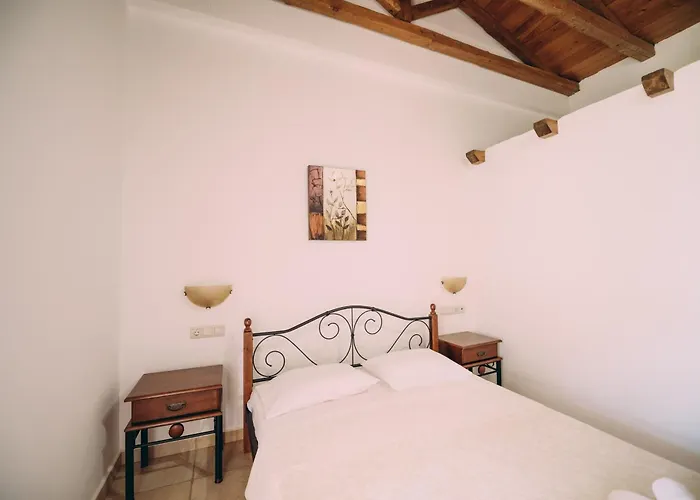 Appartement Trikalioti's Lush Estate Palouki