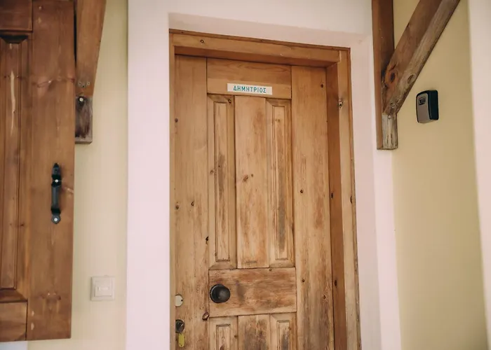 Trikalioti's Lush Estate Appartement Palouki